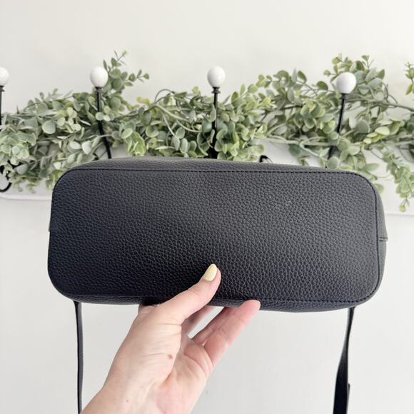 Tory Burch Mcgraw Slouchy Leather Satchel - Pebbeled Black DG - Picture 2 of 6